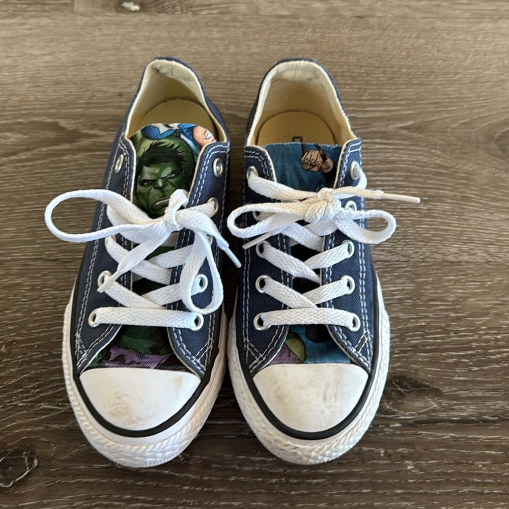 Marvel super hero design Chuck Taylors, size 12.5